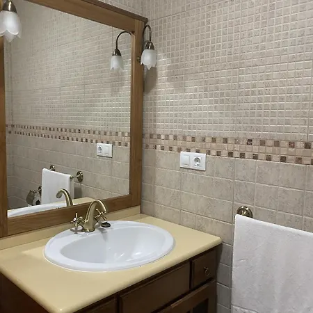 La Casuca De Cantabria Holiday home Entrambasaguas (Entrambasaguas)